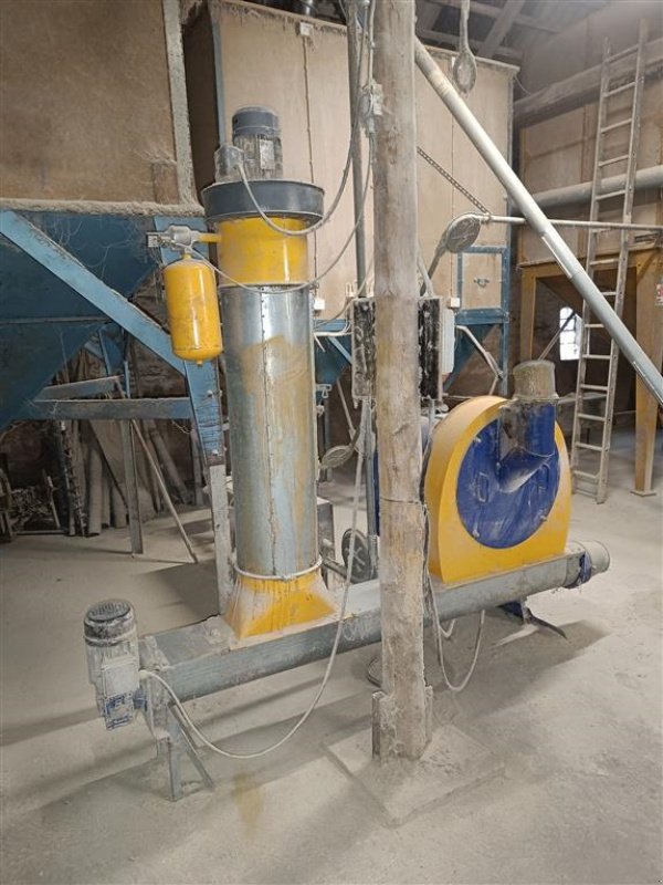 Hammermühle des Typs Skiold DM 6, 15 kW med støvsuger, Gebrauchtmaschine in Egtved (Bild 2)