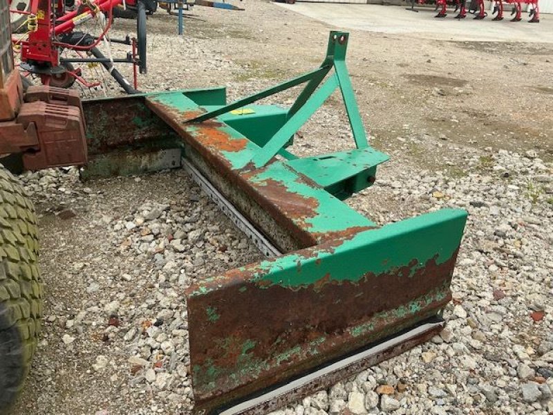 Heckcontainer от тип Desvoys 0190 SENIOR, Gebrauchtmaschine в les hayons (Снимка 2)