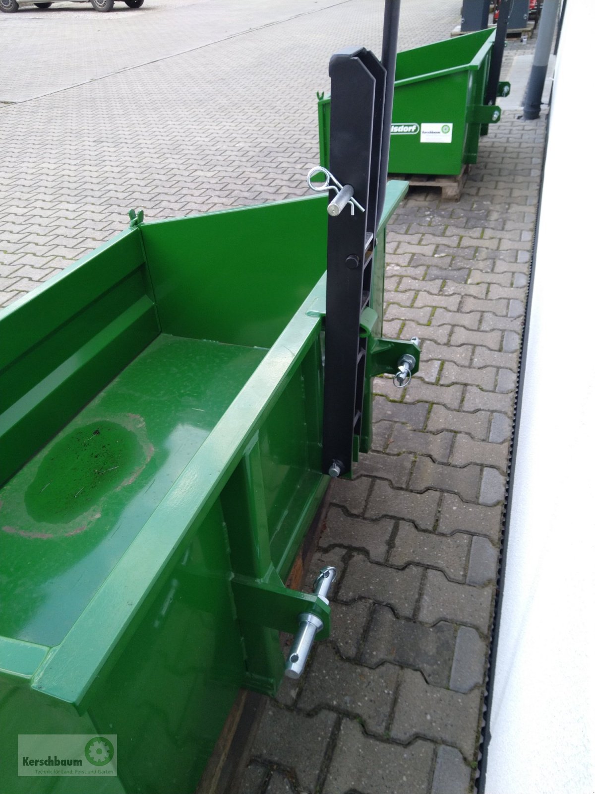 Heckcontainer des Typs Düvelsdorf Heckcontainer Standard 140, Neumaschine in Adelsdorf (Bild 3)