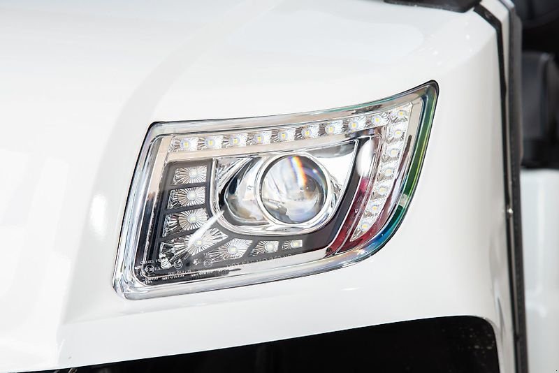 Heckcontainer des Typs ICOCAR Shuttle 4+2 3.0 "DeLuxe" Vorführfahrzeug, Neumaschine in Wien (Bild 4)