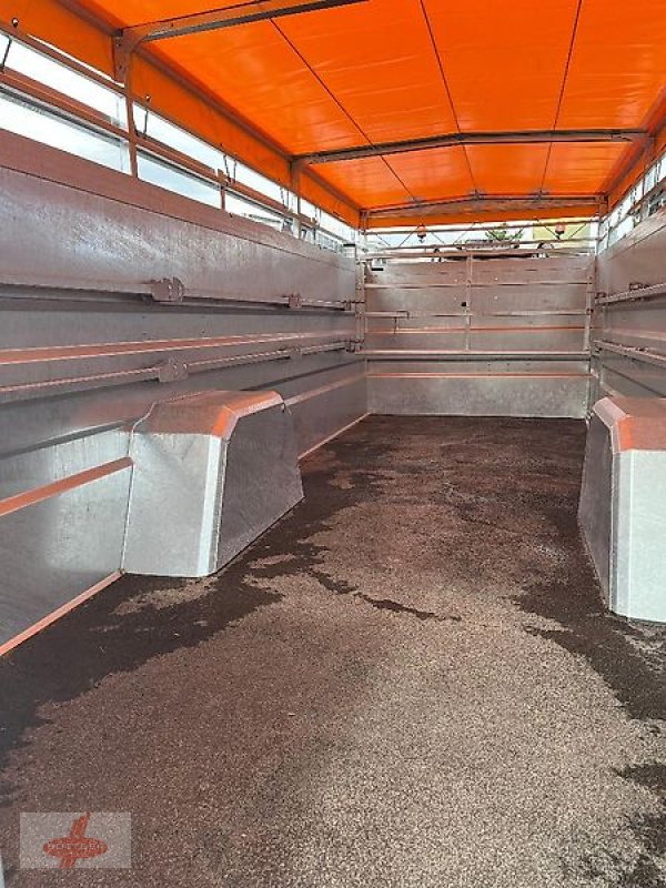 Heckcontainer des Typs Joskin RDS 6750 Viehanhänger, Neumaschine in Oederan (Bild 8)