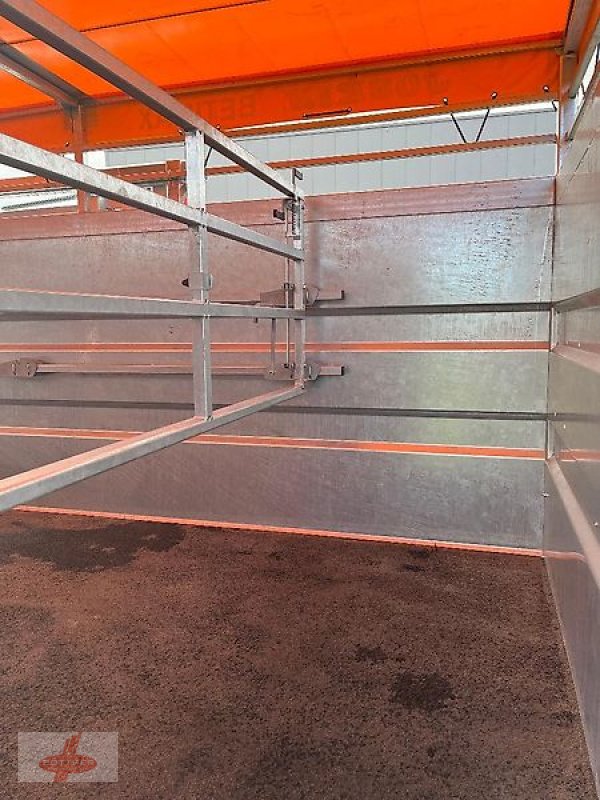 Heckcontainer des Typs Joskin RDS 6750 Viehanhänger, Neumaschine in Oederan (Bild 7)