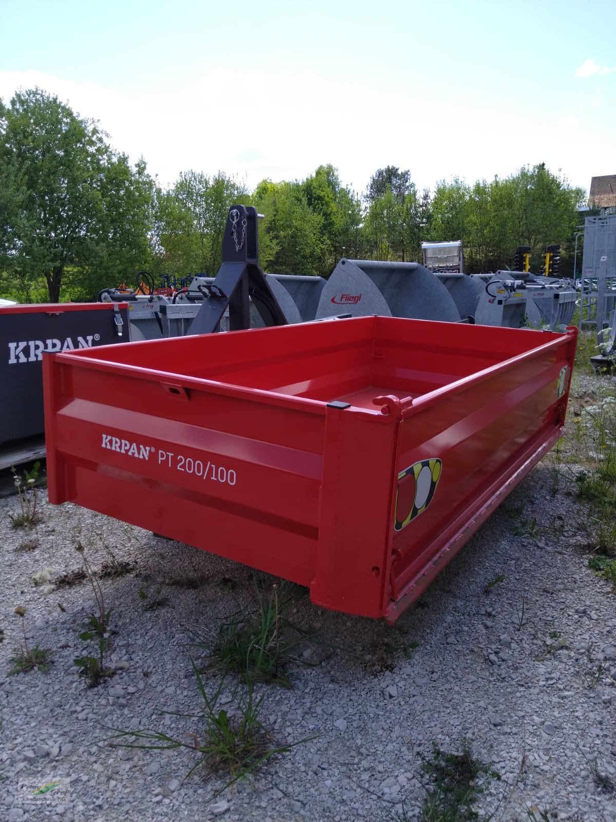 Heckcontainer des Typs Krpan Hydraulische Heckkippschaufel PT200/100, Neumaschine in Pegnitz-Bronn (Bild 2)