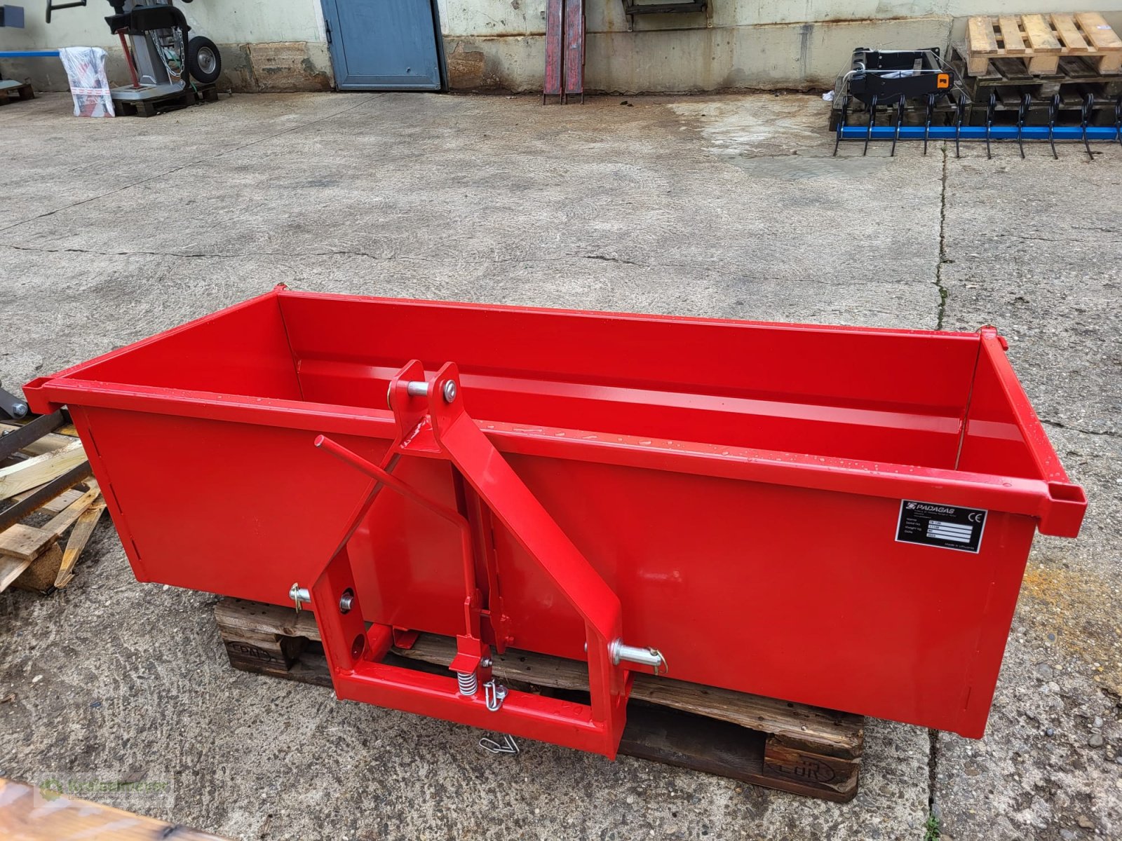 Heckcontainer typu Padagas HC-150 Heckmulde Heckschaufel mech. Klappbar NEU, Neumaschine v Feuchtwangen (Obrázek 4)