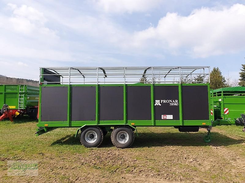 Heckcontainer des Typs PRONAR T046/1 Tandem-Viehwagen, Neumaschine in Schlettau (Bild 3)