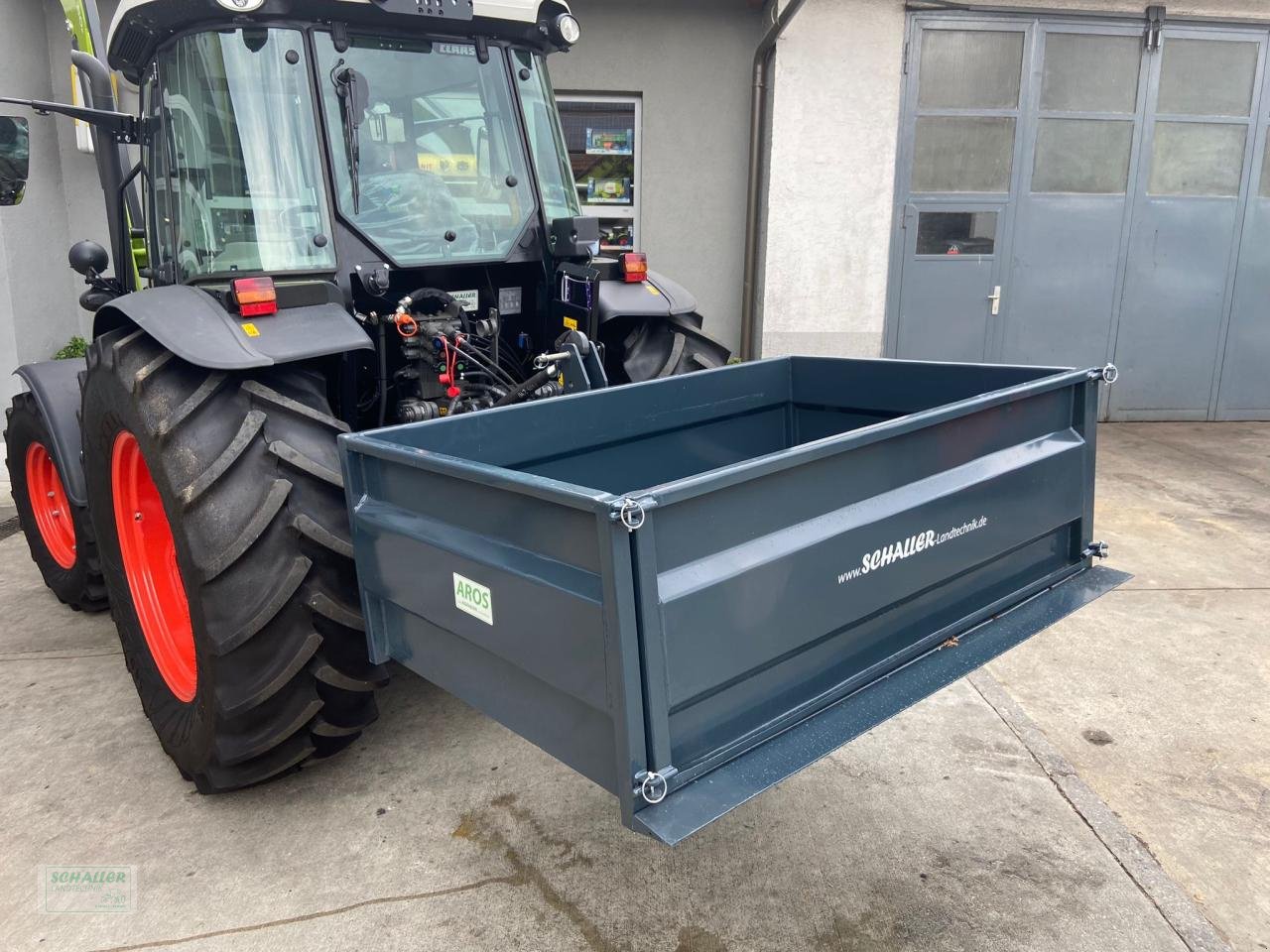 Heckcontainer des Typs Sonstige AROS Hecktransportbox Hydraulisch kippbar, Neumaschine in Geiselhöring (Bild 3)