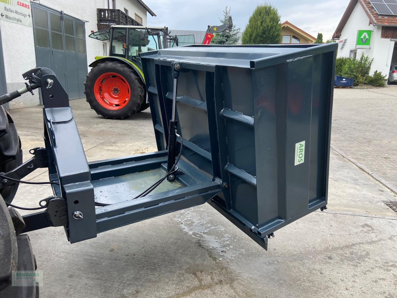 Heckcontainer des Typs Sonstige AROS Hecktransportbox Hydraulisch kippbar, Neumaschine in Geiselhöring (Bild 10)