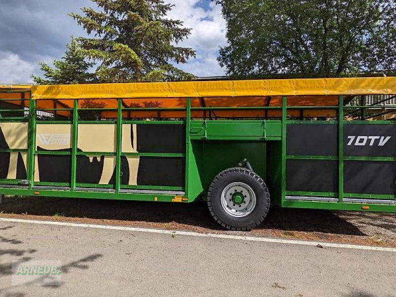 Heckcontainer des Typs Western Viehtransportwagen, Neumaschine in Schlettau (Bild 1)