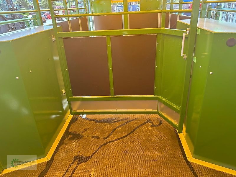 Heckcontainer des Typs Western WF-7DTV Viehtransportwagen / Viehanhänger, Neumaschine in Rittersdorf (Bild 10)