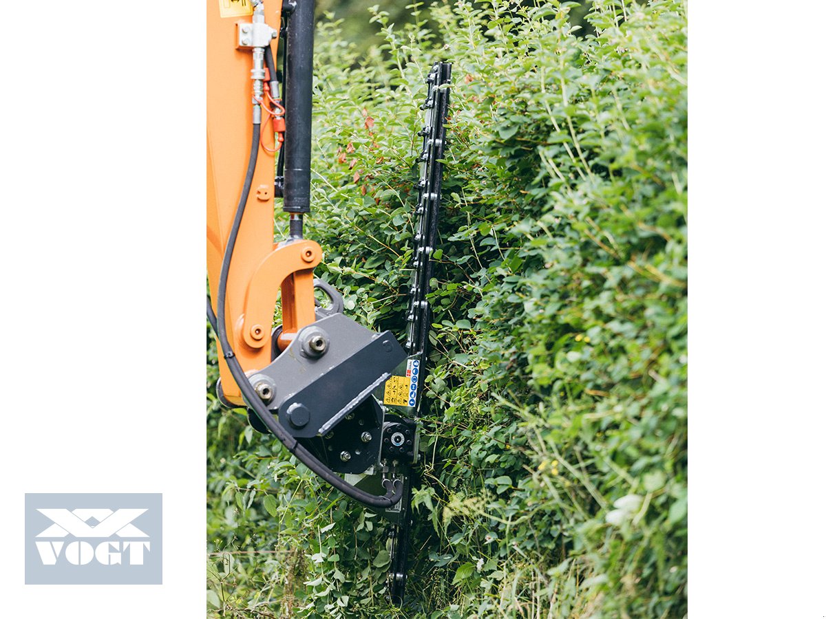 Heckenschere del tipo Greentec HL 182 Heckenschere /Astschere für Ausleger /Bagger /Radlader-Aktion-, Neumaschine In Schmallenberg (Immagine 5)