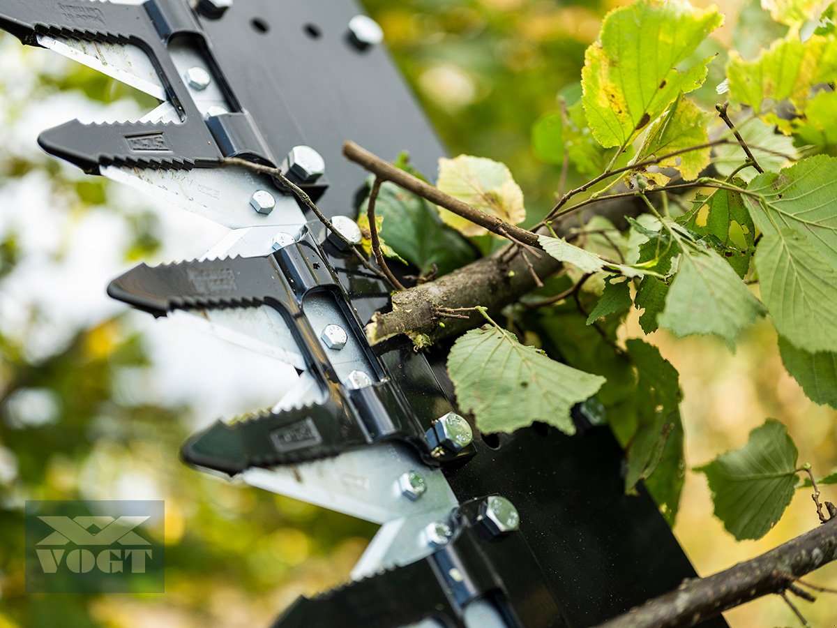 Heckenschere des Typs Greentec HS 242 Astschere /Heckenschere für Bagger /Radlader /Traktor-Lagergerät, Neumaschine in Schmallenberg (Bild 5)