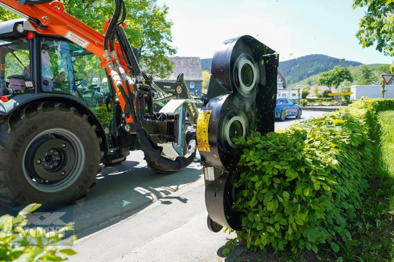 Heckenschere des Typs Greentec RC 102 Heckenmulcher für Ausleger /Bagger /Radlader /Traktor, Neumaschine in Schmallenberg (Bild 3)