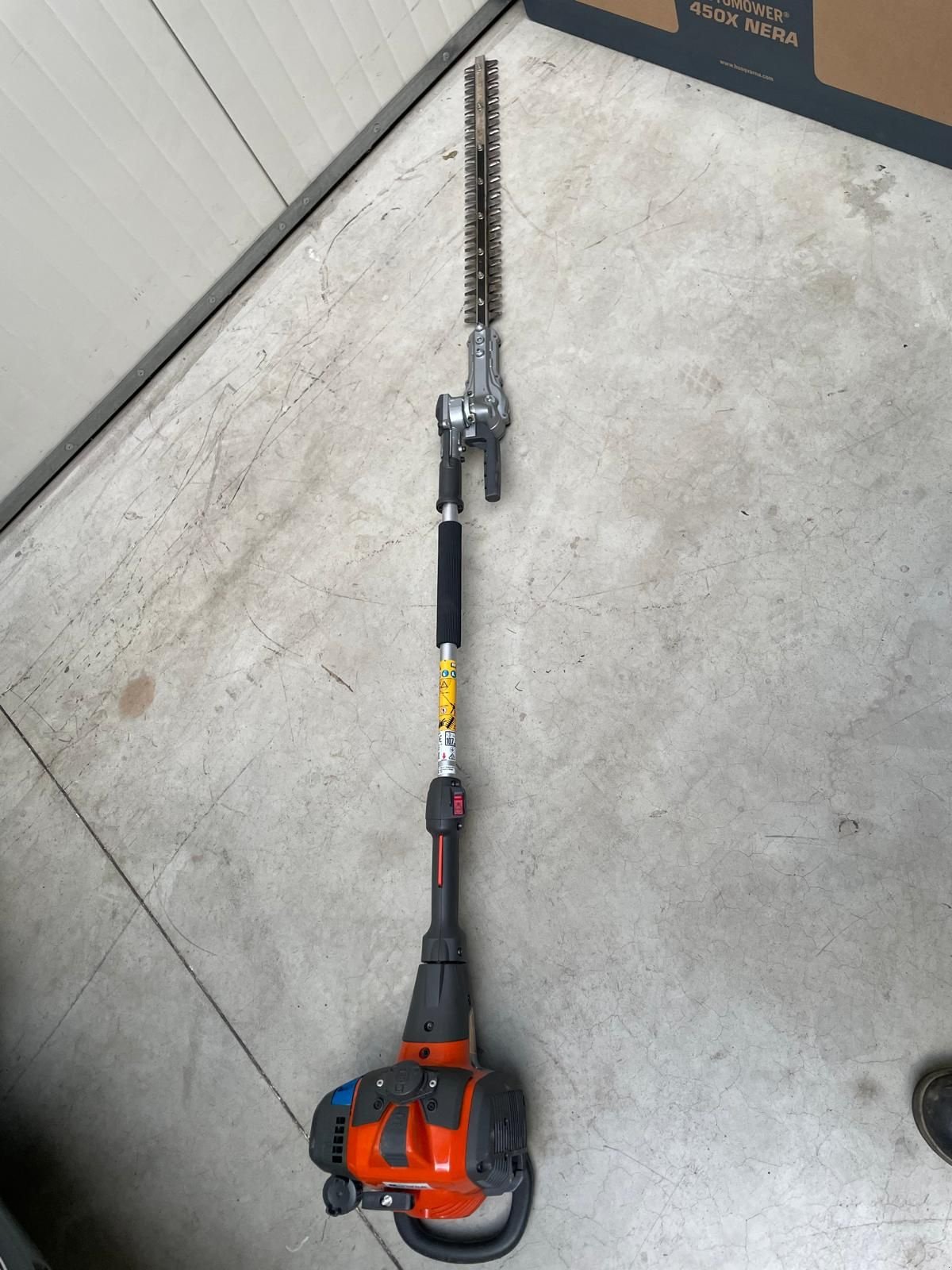 Heckenschere typu Husqvarna 525 HE3 stokheggenschaar, Gebrauchtmaschine v Roermond (Obrázek 1)