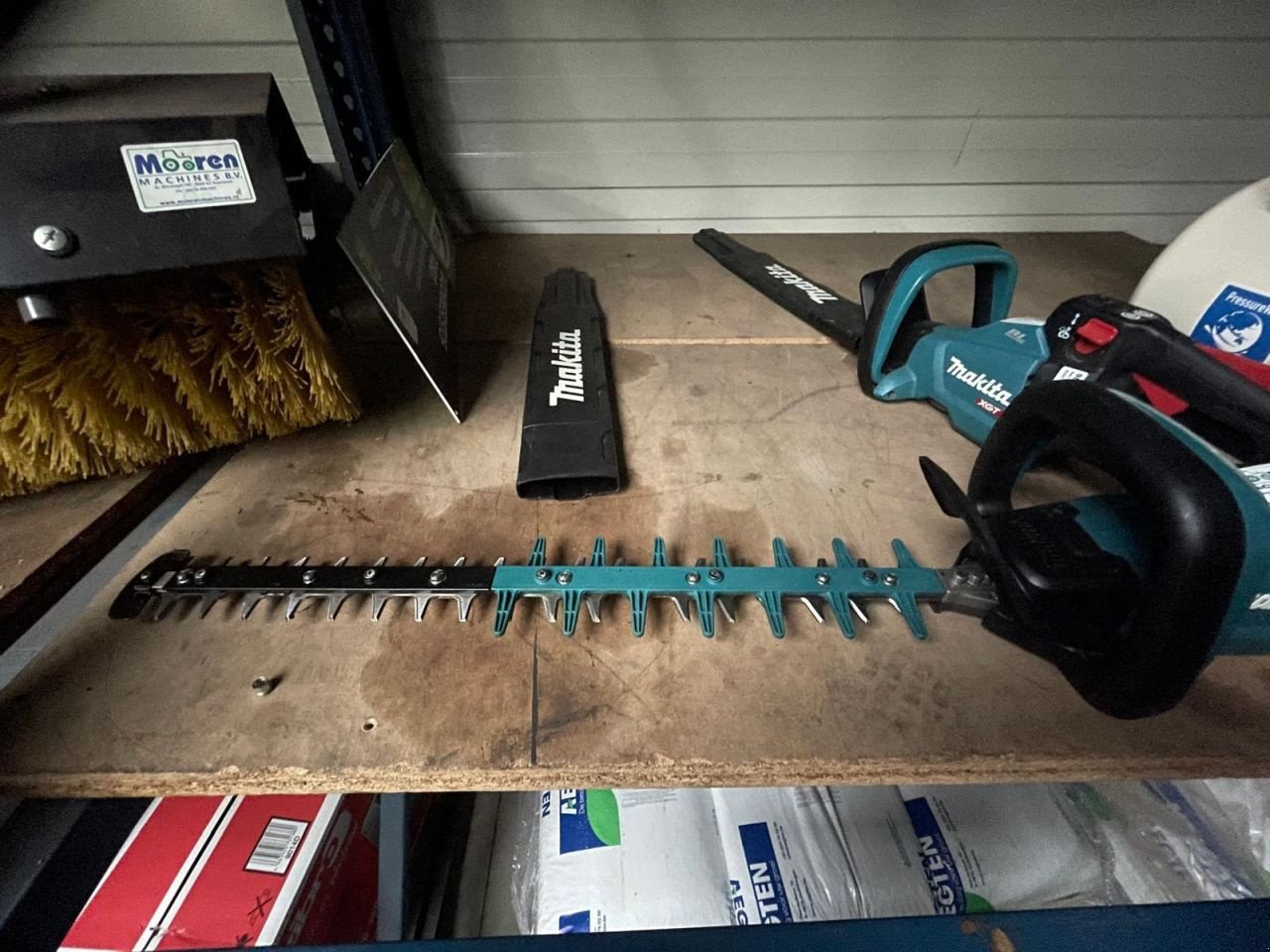 Heckenschere a típus Makita UG004GZ accuheggenschaar, Gebrauchtmaschine ekkor: Roermond (Kép 2)