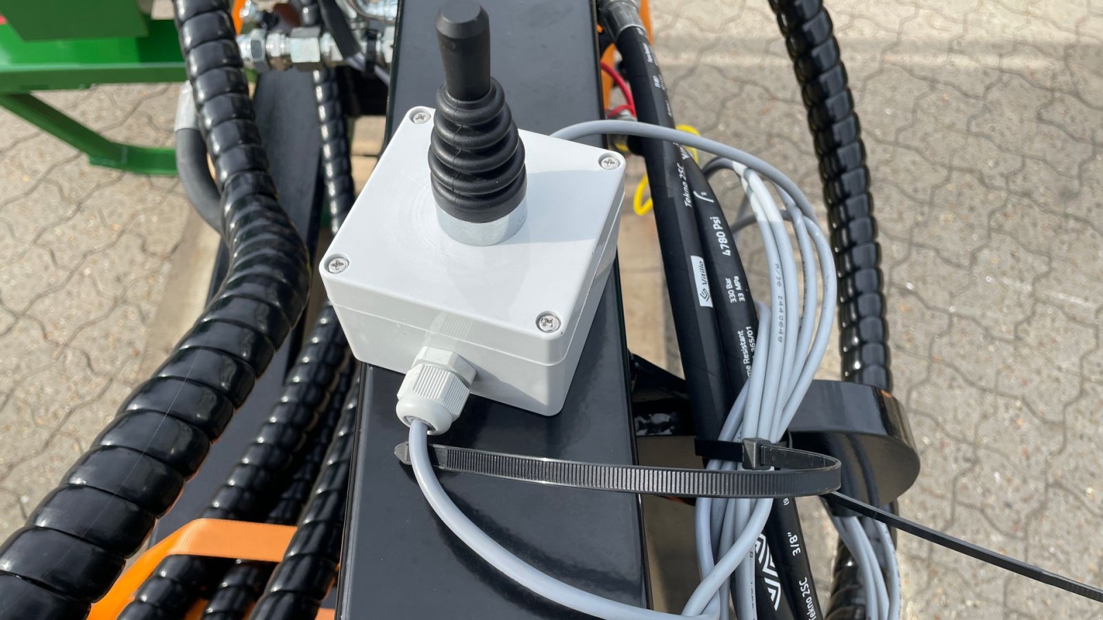 Heckenschere des Typs Maskiner HE 1400, Gebrauchtmaschine in Roslev (Bild 8)