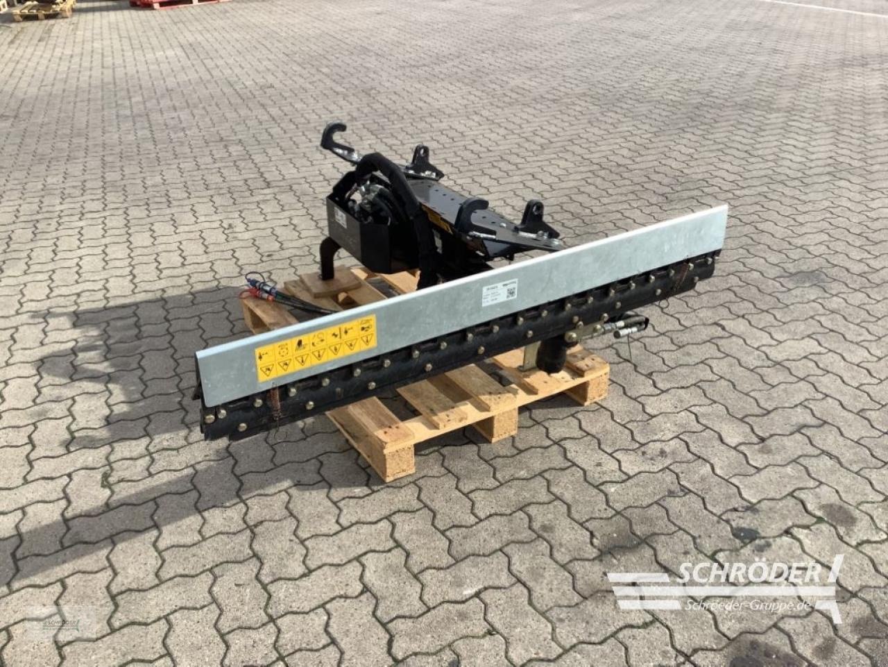 Heckenschere des Typs Sonstige HL 152 RECHTS, Neumaschine in Völkersen (Bild 4)