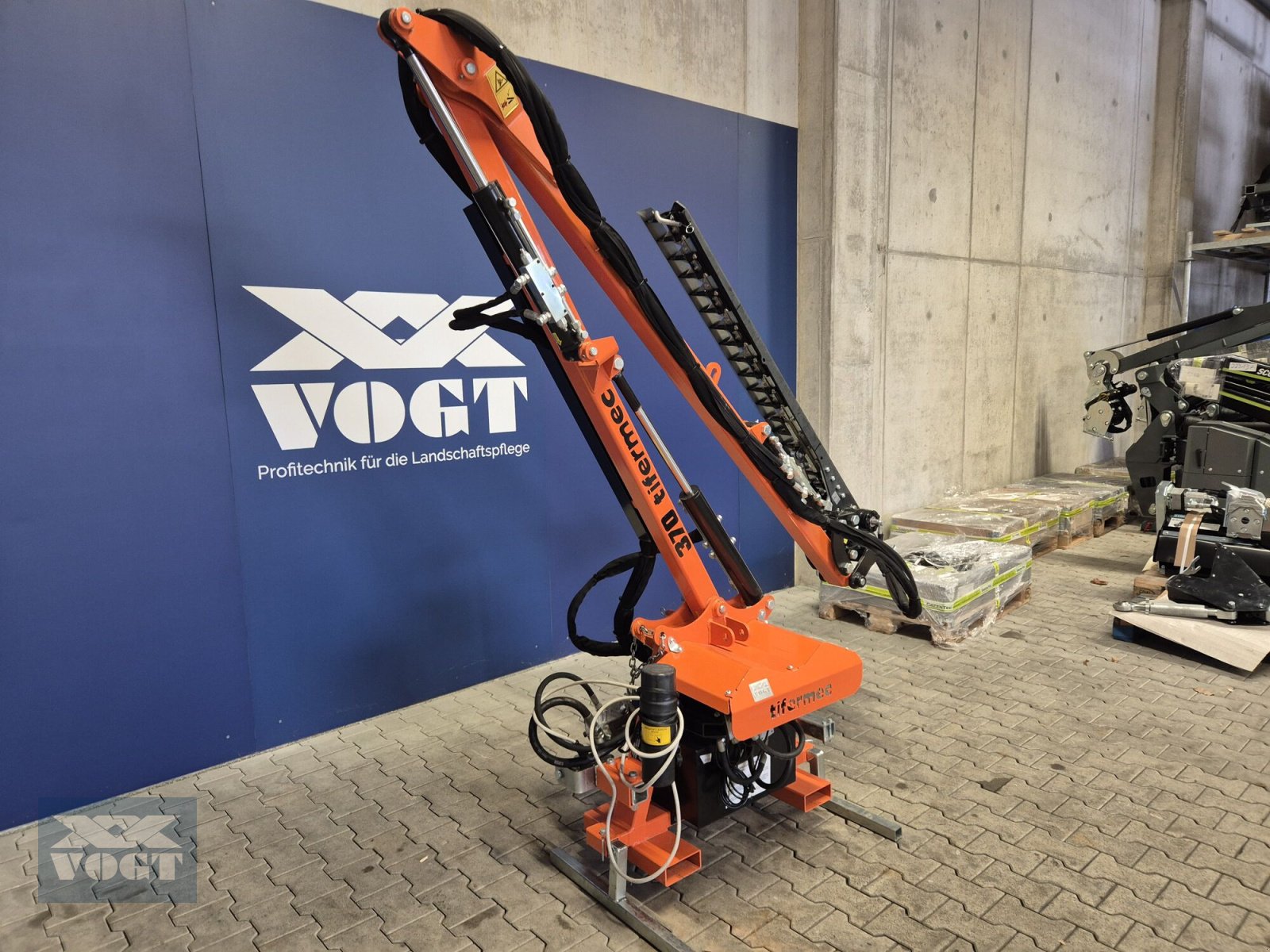 Heckenschere del tipo Tifermec TS 370/160 Heckenschneider /Heckenschere für Traktor-Vorführgerät-, Gebrauchtmaschine In Schmallenberg (Immagine 2)