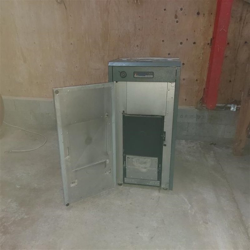 Heizgerät des Typs Sonstige Træpillefyr Baxi Compact 18, Gebrauchtmaschine in Egtved (Bild 1)