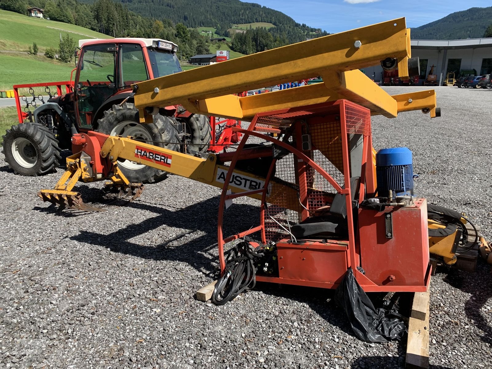 Heukran des Typs Haberl Hängedrehkran m. Schienen, Gebrauchtmaschine in Eben (Bild 3)