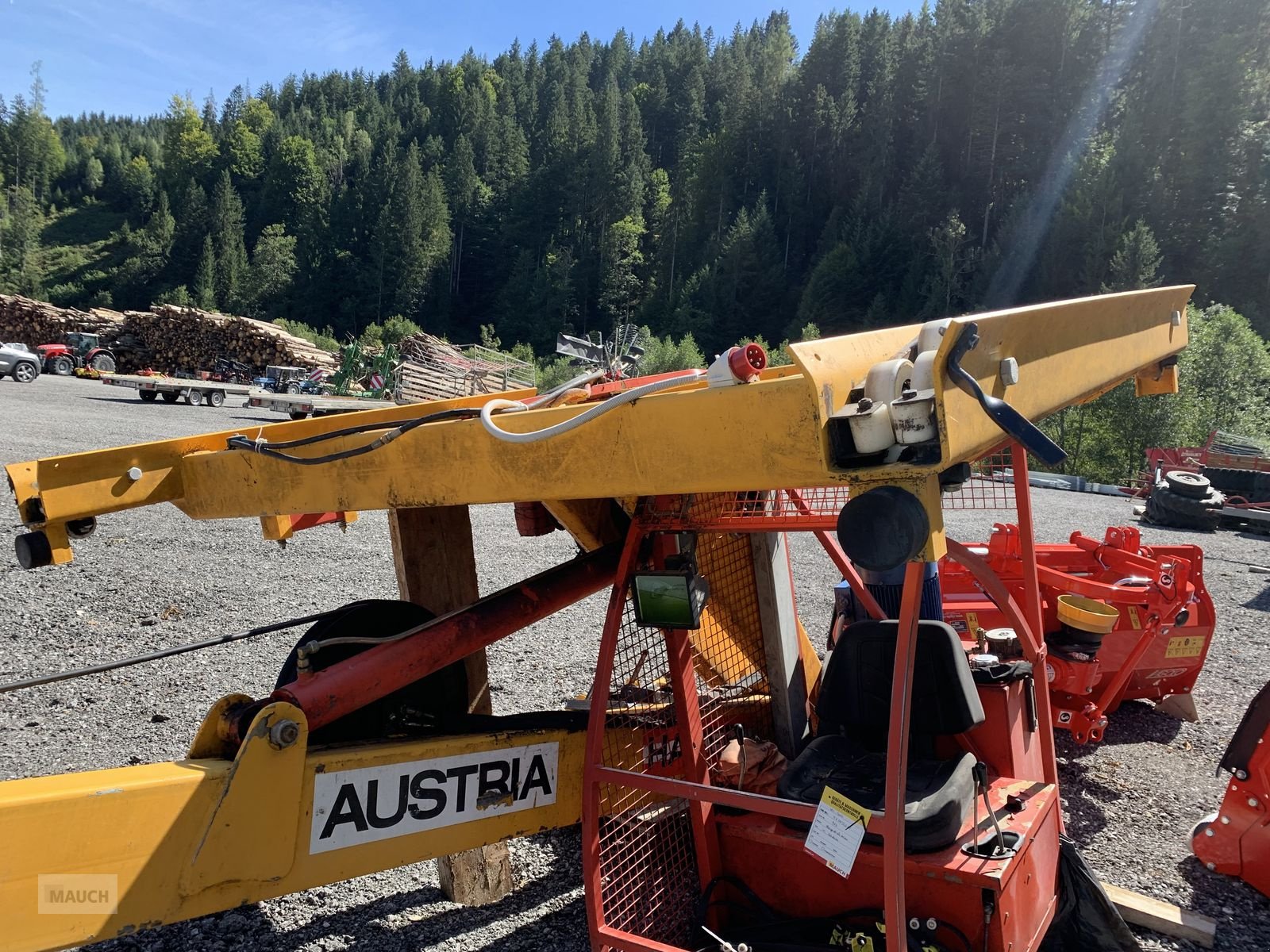 Heukran des Typs Haberl Hängedrehkran m. Schienen, Gebrauchtmaschine in Eben (Bild 7)