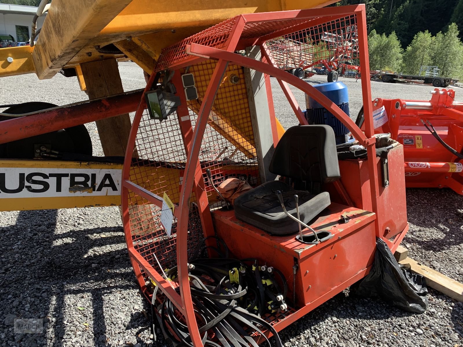 Heukran des Typs Haberl Hängedrehkran m. Schienen, Gebrauchtmaschine in Eben (Bild 5)