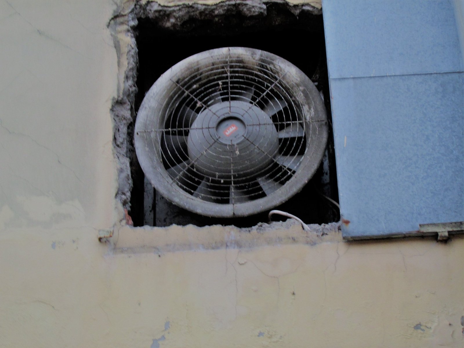 Heutrocknung tip nicht bekannt b, Gebrauchtmaschine in willanzheim (Poză 3)