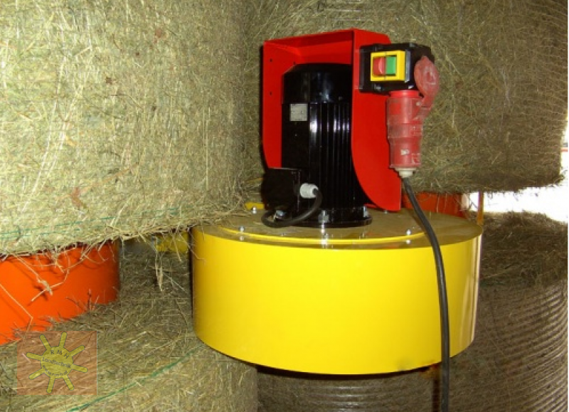 Heutrocknung des Typs RMH Kompaktbelüftung 1410, Neumaschine in Henndorf am Wallersee (Bild 4)