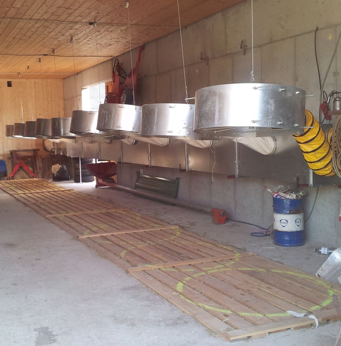 Heutrocknung des Typs Spindler Komplettsystem Ballenbelüftung für 16 Ballen, Neumaschine in Mettmach (Bild 1)