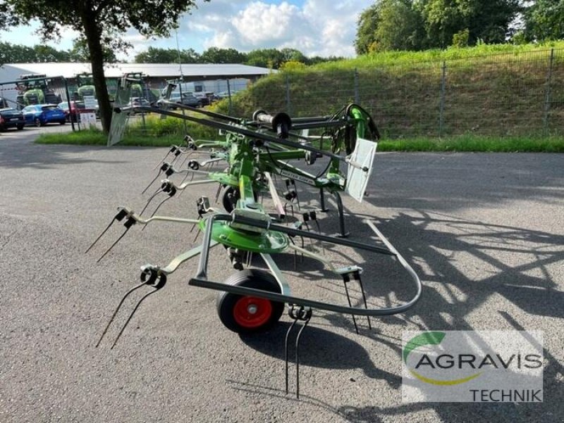 Heuwender des Typs Fendt TWISTER 5204 DN, Gebrauchtmaschine in Meppen (Bild 5)