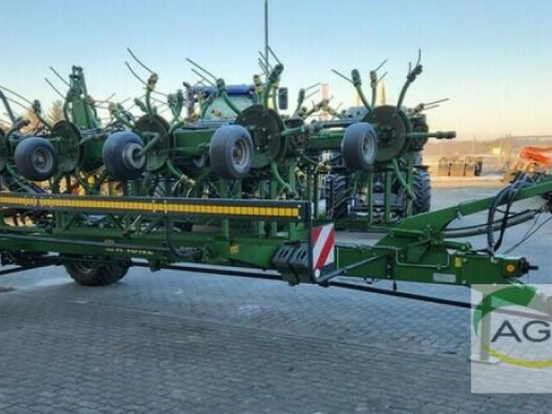 Krone KWT 2000, Gebrauchtmaschine, Baujahr: 2020 (Bild 1) Heuwender des Typs Krone KWT 2000, Gebrauchtmaschine in Calbe / Saale (Bild 1)