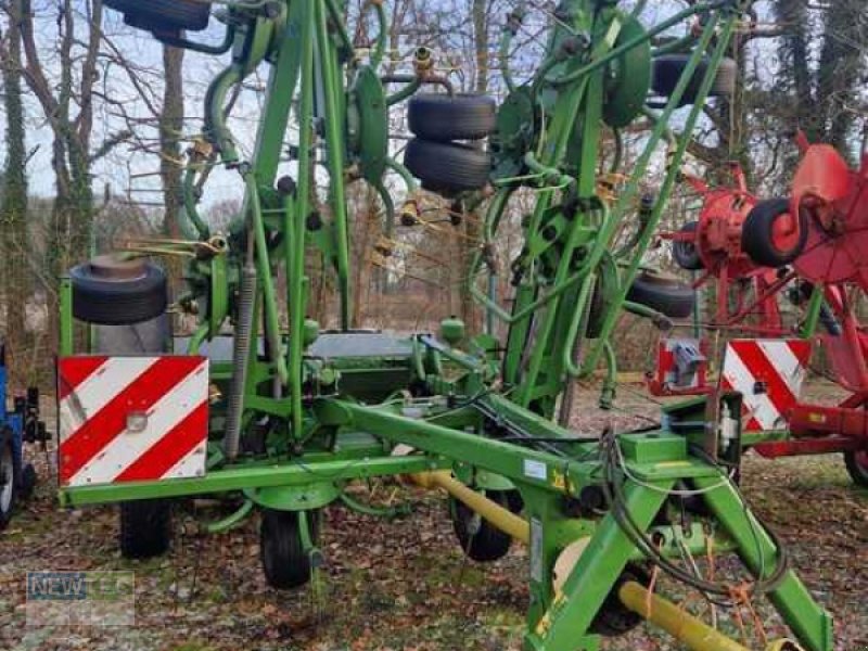 Heuwender van het type Krone KWT 8.82, Gebrauchtmaschine in Heinbockel-Hagenah