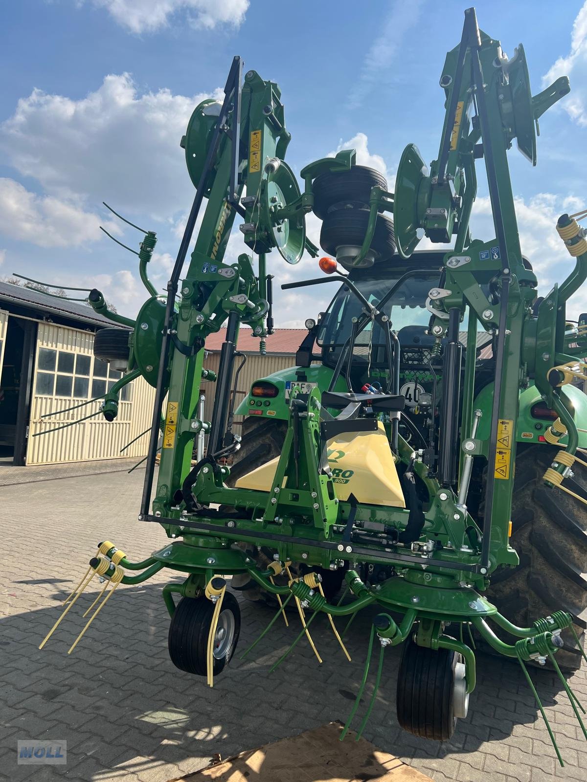Heuwender del tipo Krone Vendro 900, Neumaschine en Scheyern-Euernbach (Imagen 2)