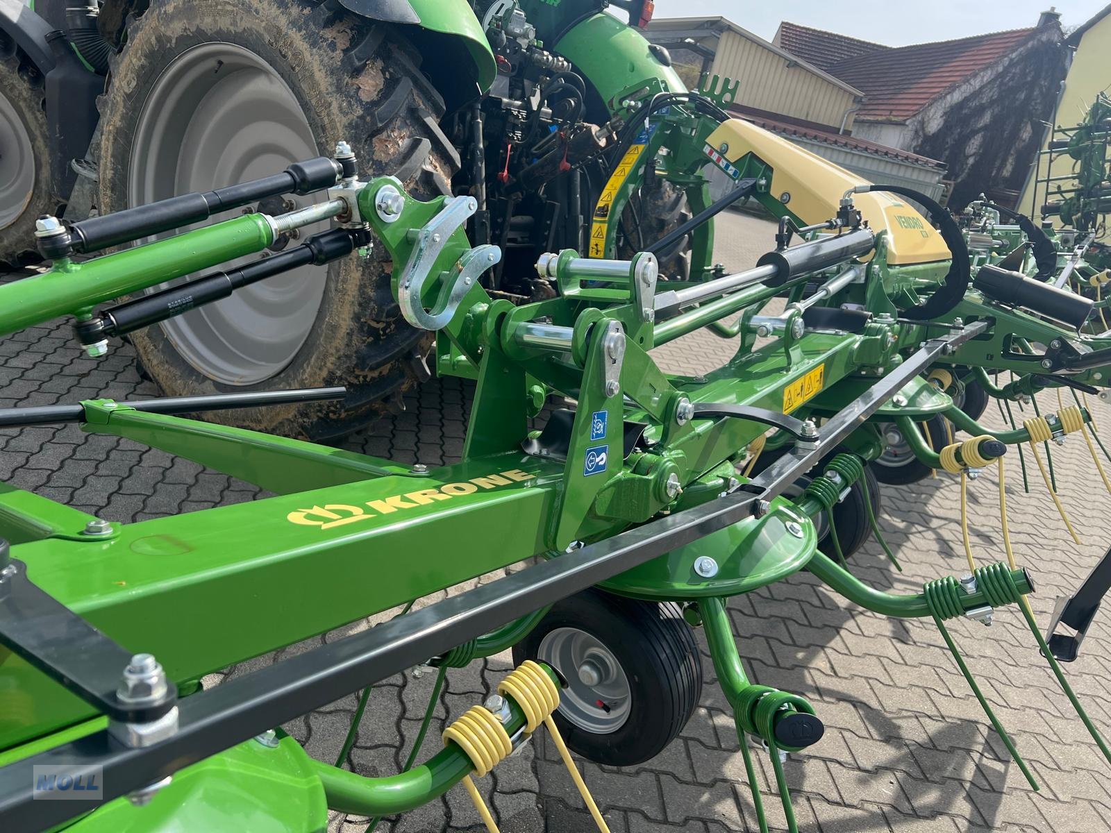 Heuwender del tipo Krone Vendro 900, Neumaschine en Scheyern-Euernbach (Imagen 9)