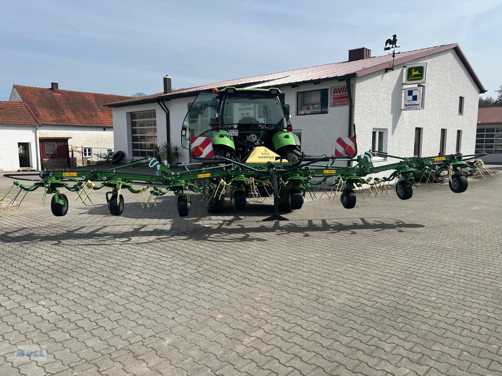 Heuwender del tipo Krone Vendro 900, Neumaschine en Scheyern-Euernbach (Imagen 13)