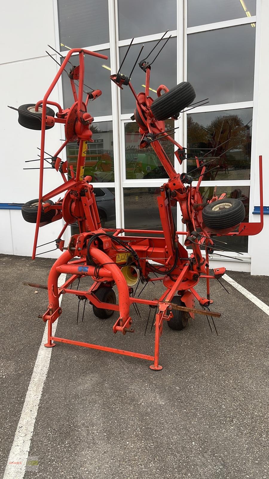 Heuwender des Typs Kuhn GF 5801 MH, Gebrauchtmaschine in Langenau (Bild 3)