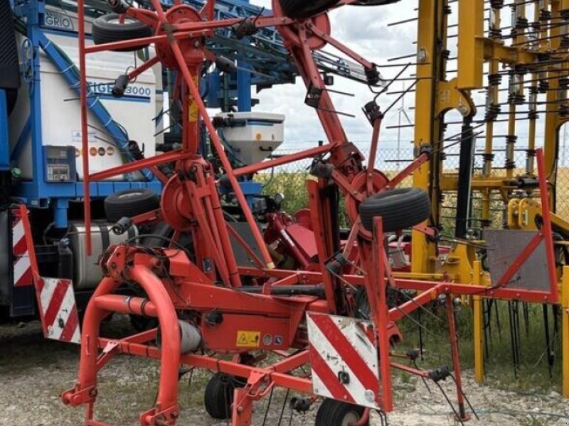 Heuwender of the type Kuhn GF 642, Gebrauchtmaschine in Calbe / Saale (Picture 1)