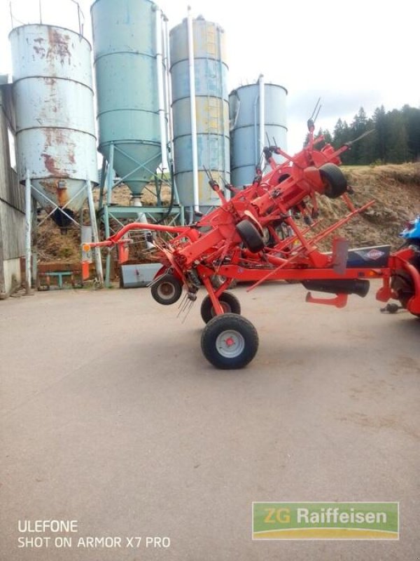 Heuwender a típus Kuhn GF 8702 T GII, Gebrauchtmaschine ekkor: Donaueschingen (Kép 1)