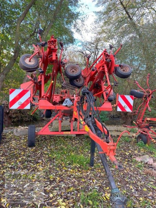 Heuwender tipa Kuhn GF 8702 T, Gebrauchtmaschine u Weißenschirmbach (Slika 1)