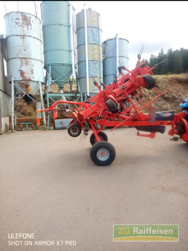 Heuwender des Typs Kuhn Kreiselheuer GF8702TGII, Gebrauchtmaschine in Donaueschingen (Bild 3)