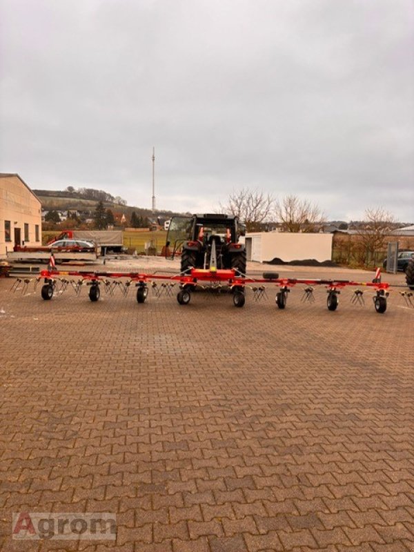 Heuwender des Typs Massey Ferguson TD 1008 TR-HYDRO, Neumaschine in Thür (Bild 1)