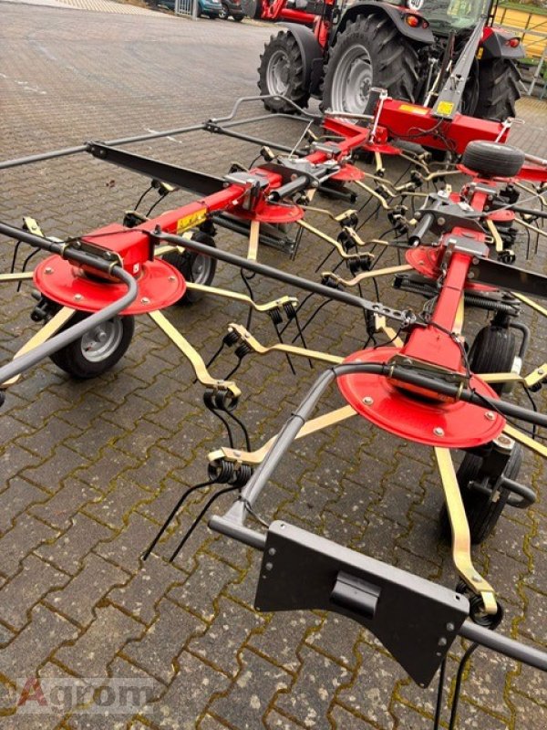 Heuwender des Typs Massey Ferguson TD 1008 TR-HYDRO, Neumaschine in Thür (Bild 5)