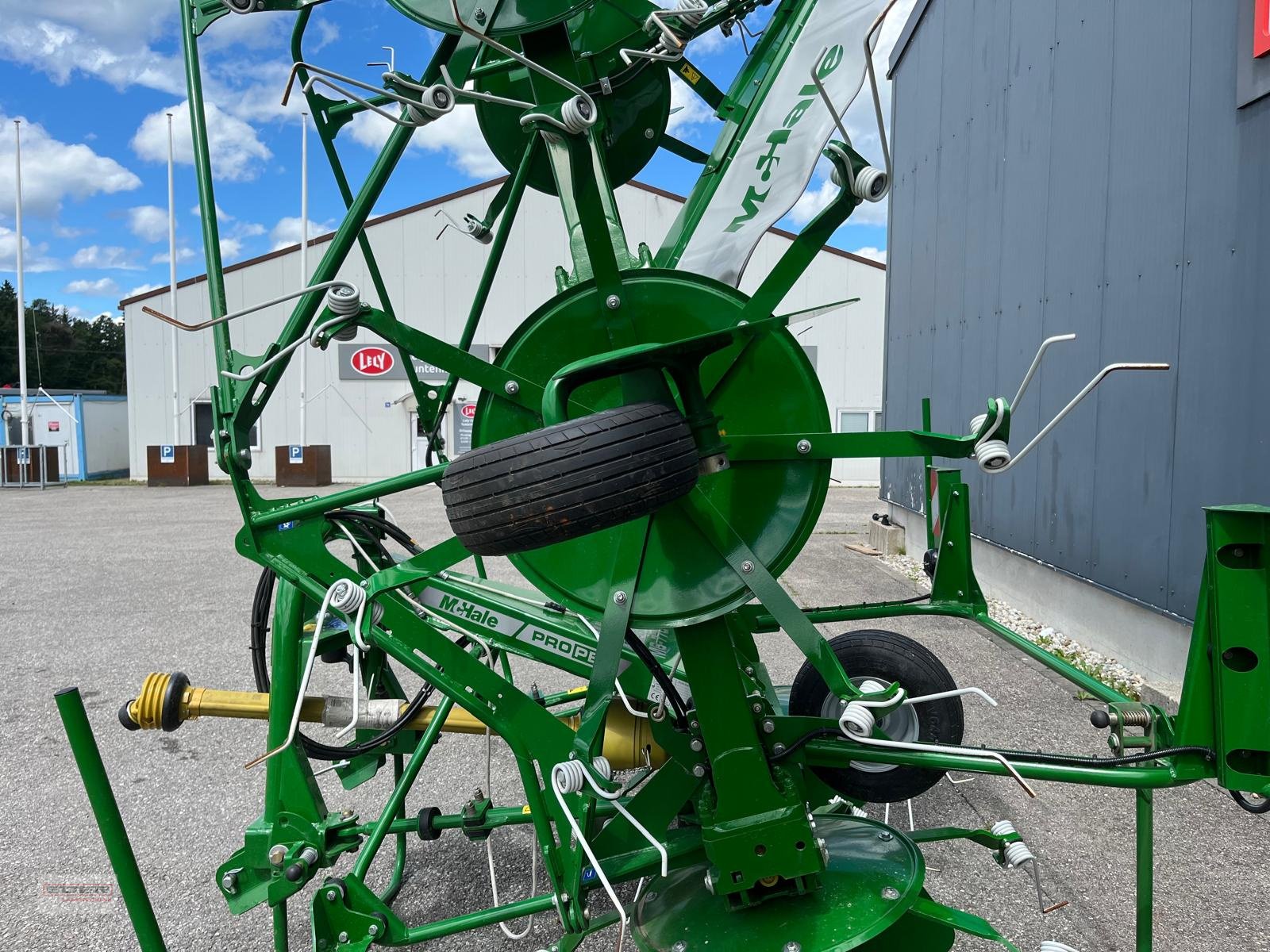 Heuwender типа McHale Propel M6-770, Gebrauchtmaschine в Tuntenhausen (Фотография 8)