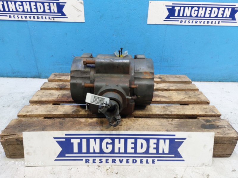 Hinterachse des Typs New Holland LB115B, gebraucht in Hemmet (Bild 1)