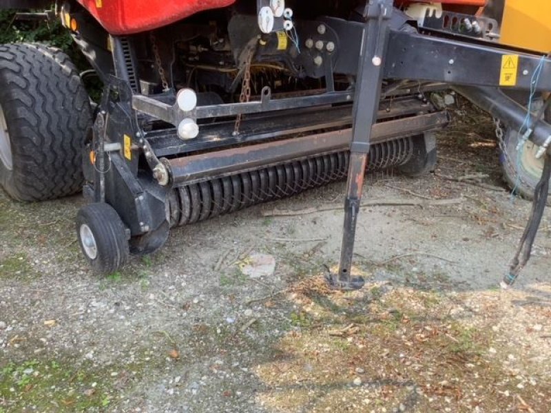 Hochdruckpresse of the type Case IH 455, Gebrauchtmaschine in les hayons (Picture 3)