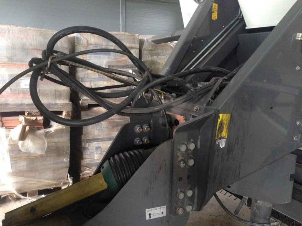 Hochdruckpresse des Typs CLAAS 2200, Gebrauchtmaschine in Снятин (Bild 3)