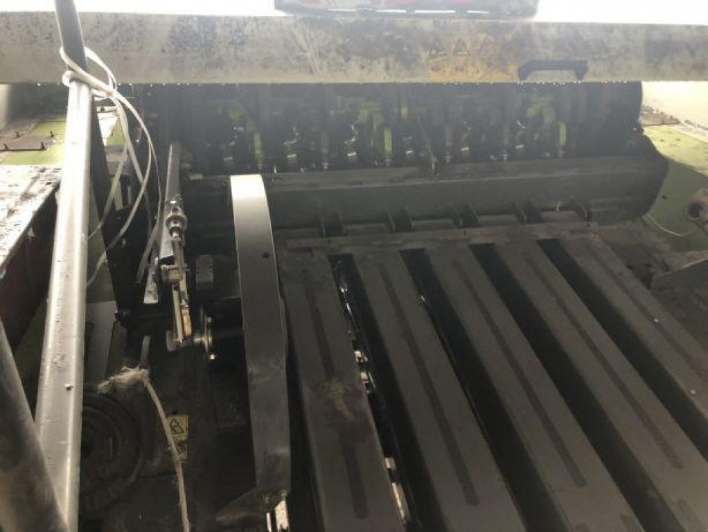 Hochdruckpresse des Typs CLAAS Quadrant 2200 RC, Gebrauchtmaschine in Головківка (Bild 2)