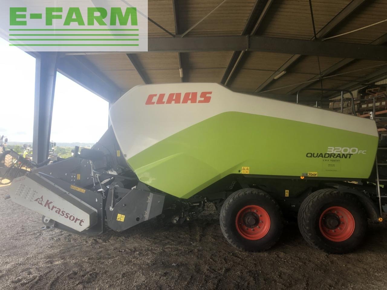 Hochdruckpresse a típus CLAAS quadrant 3200fc tand (744/160), Gebrauchtmaschine ekkor: PONTIVY (56 - MORBIHAN) (Kép 3)