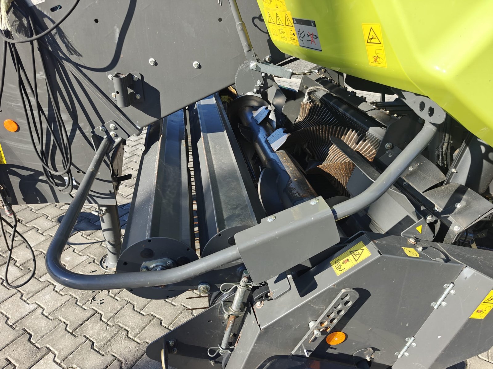 Hochdruckpresse van het type CLAAS Quadrant 5300 RC T, Gebrauchtmaschine in Orţişoara (Foto 9)