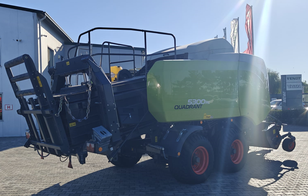 Hochdruckpresse van het type CLAAS Quadrant 5300 RC T, Gebrauchtmaschine in Orţişoara (Foto 4)