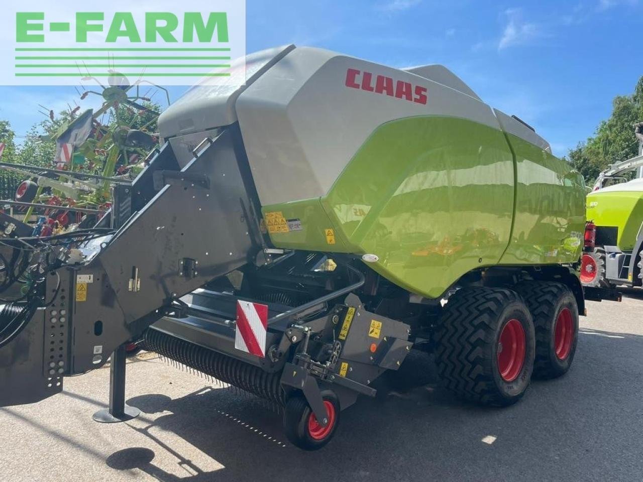 Hochdruckpresse tip CLAAS QUADRANT 5300FC, Gebrauchtmaschine in PETWORTH (Poză 4)